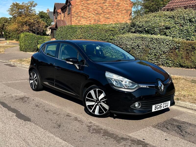 RENAULT CLIO 1.5 Dynamique S Nav dCi 90
